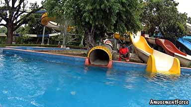 Aqua Village 19
