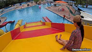 Aqua Village 4