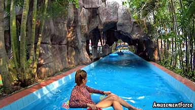 Dam Sen Water Park 25