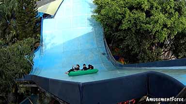 Dam Sen Water Park 35