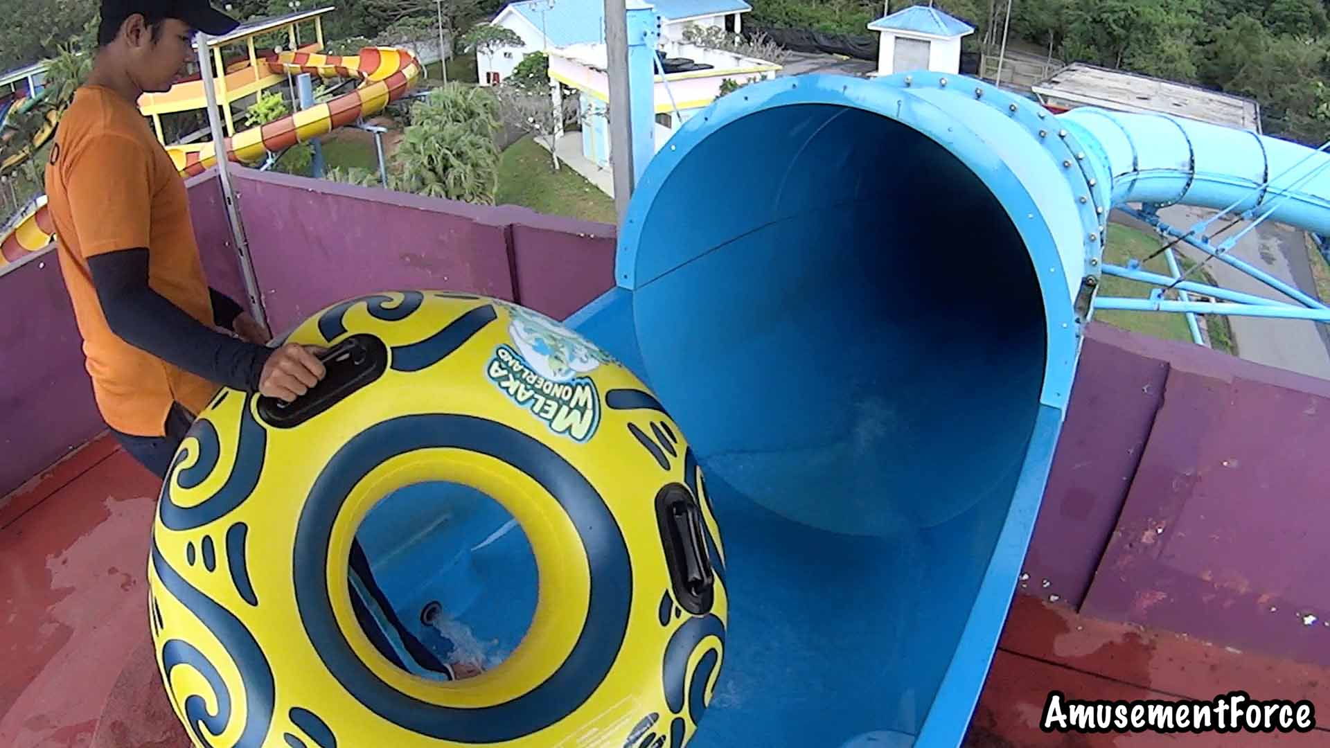 Melaka Wonderland Waterpark 7