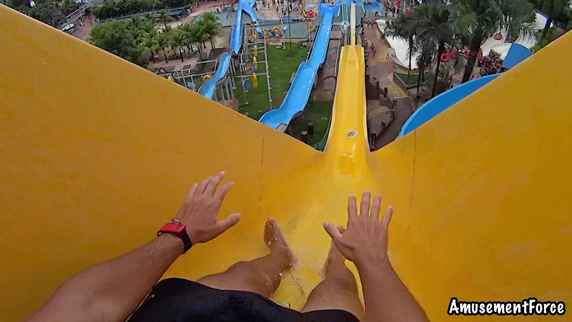 Parque Aquático Thermas dos Laranjais 6