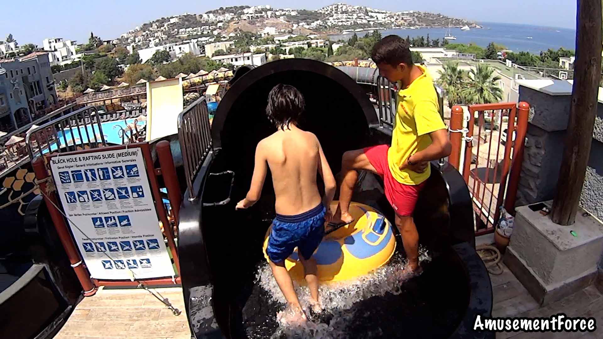 Pirates of the Cactus Aquapark 0