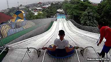 SnowBay Waterpark 7