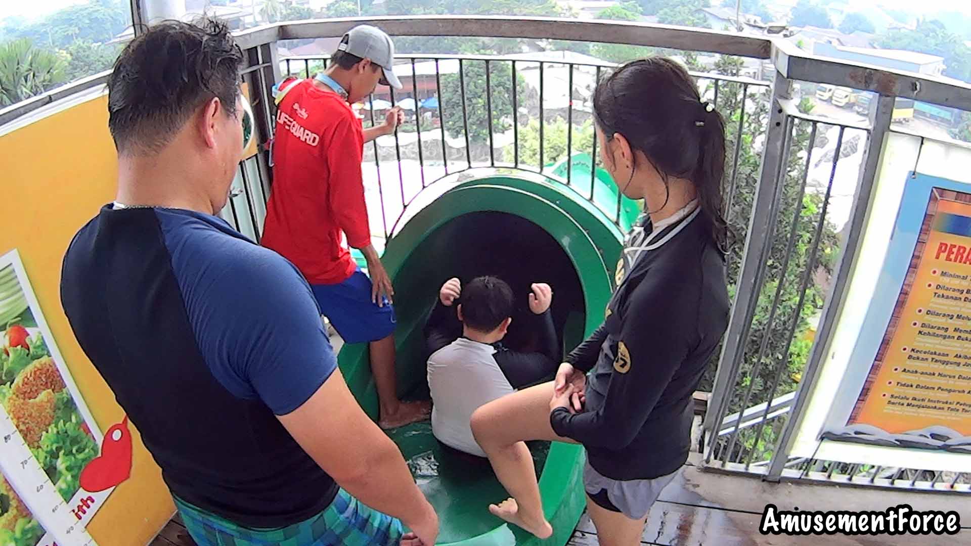 SnowBay Waterpark 4