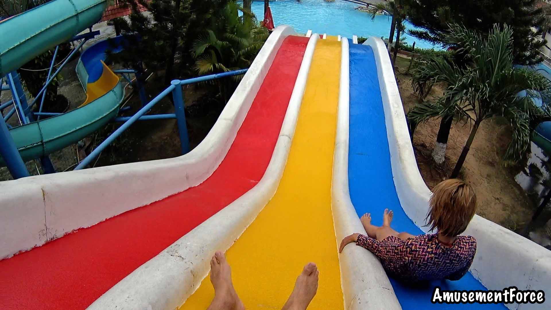Thanh Le Water Park 0