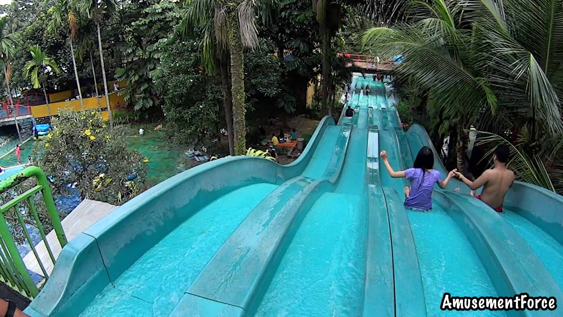The Jungle Waterpark in Bogor, Indonesia - rides, videos, pictures and
