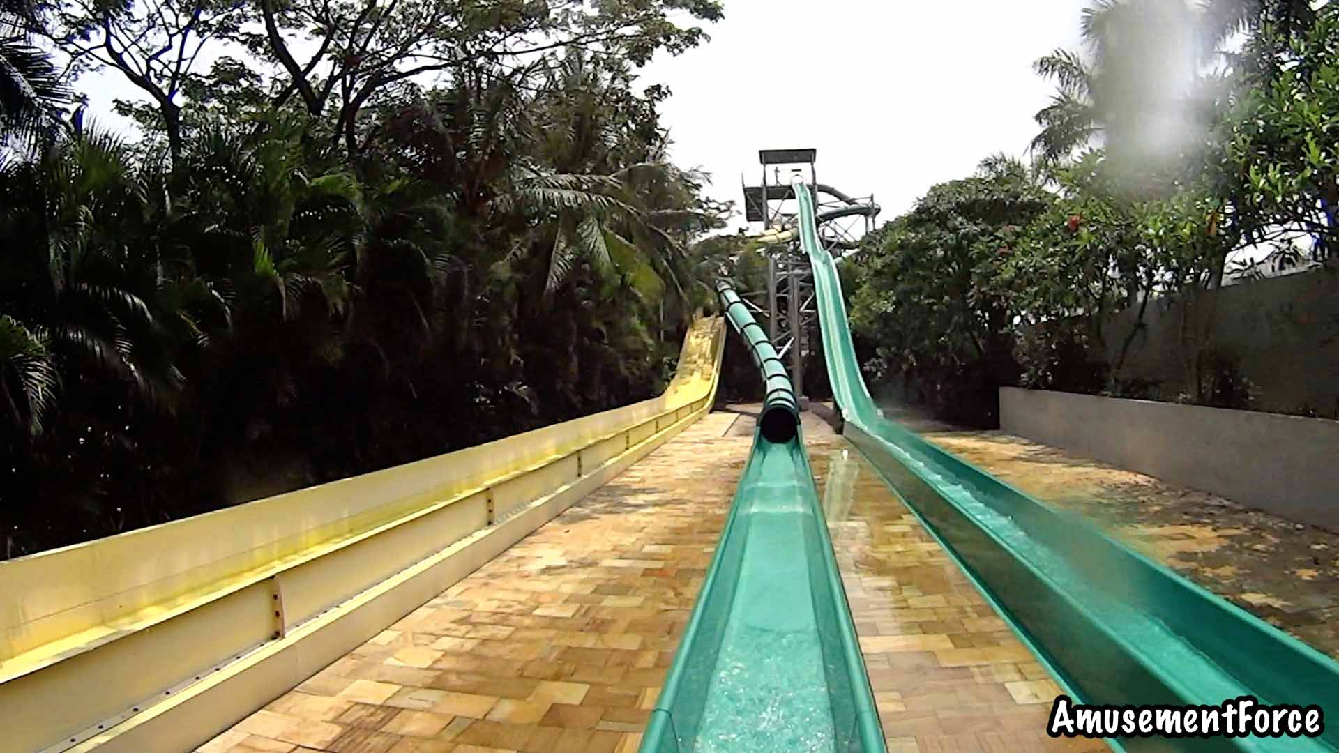 Waterbom Jakarta Waterpark in Indonesia - rides, videos, pictures and