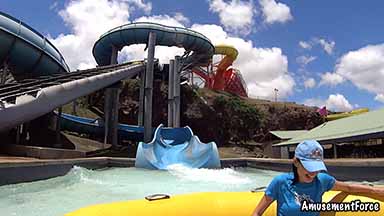 Wet 'n' Wild Hawaii 24