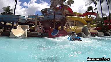 Wet 'n' Wild Hawaii 26