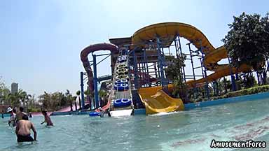 Worlds of Wonder Waterpark 25