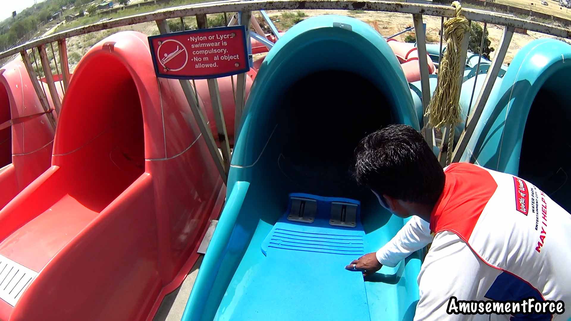 Worlds of Wonder Waterpark 0