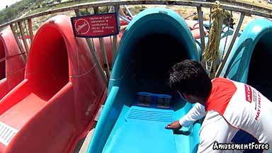 Worlds of Wonder Waterpark 0